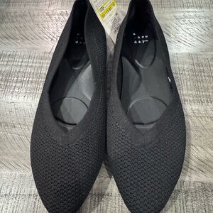 A New Day Women's knit flats- size 7.5